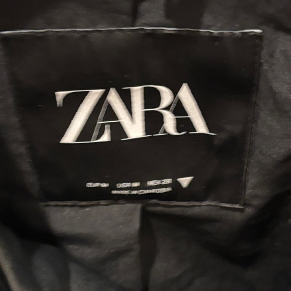 Zara Women's Cropped Vegan Leather Moto Jacket - Picture 2 of 4